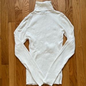 White long sleeve turtle neck top